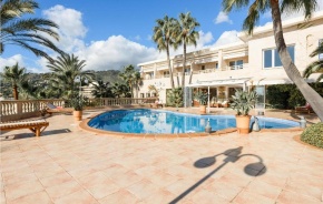 Stunning home in Paguera with WiFi, Outdoor swimming pool and 6 Bedrooms