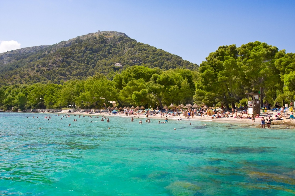 'Beach sea bay turquoise water mountain view , Cala Pi de La Posada, Cap Formentor, Majorca, Spain ' - Maiorca