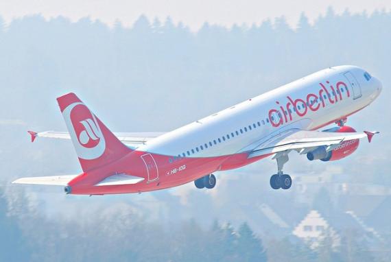 'Air Berlin Airbus A320-214; HB-IOQ@ZRH;04.03.2011/592dg' - Maiorca